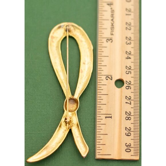 Vintage Minimalist Gold Tone Purple Ribbon Awareness Brooch K9 - Picture 2 of 2